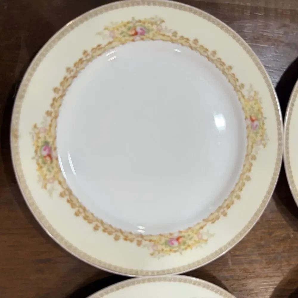 Vintage Meito China Salad Plate Made In Japan Set Of 4 - 8 Inches Diameter
